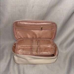 Elegant Women's Travel Bag, Cream and Pink